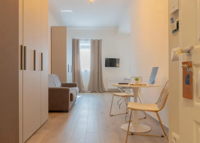 House Room Civico 56